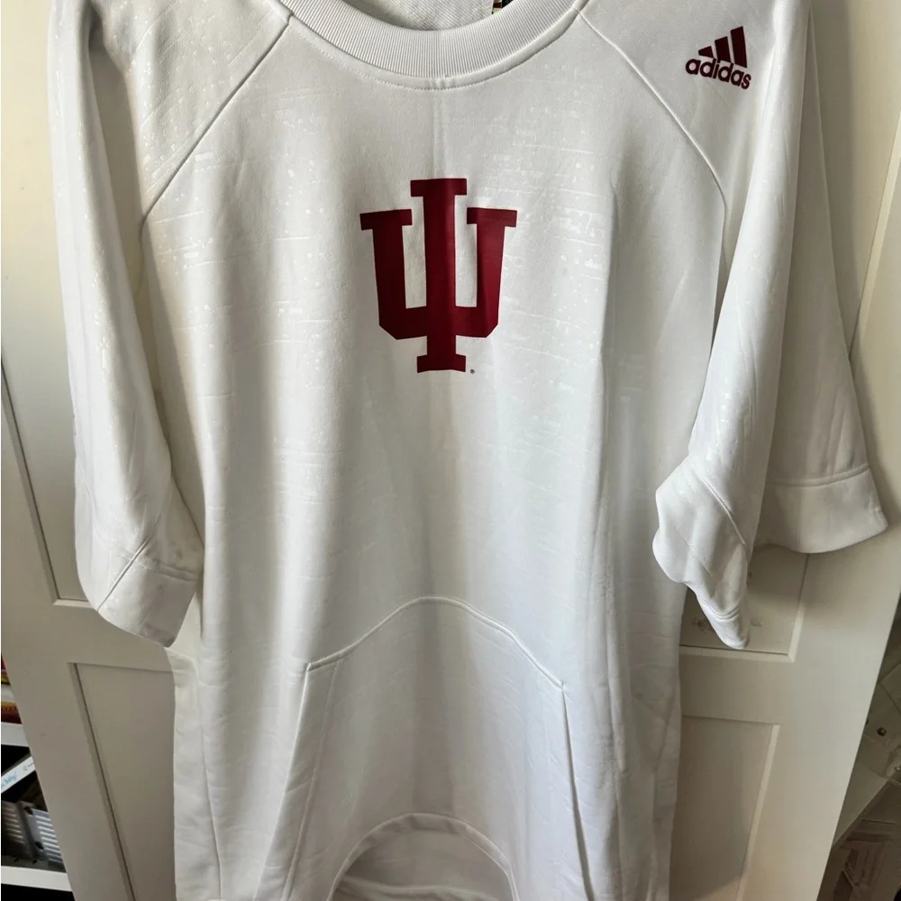 Apparel-like item with Indiana University logo